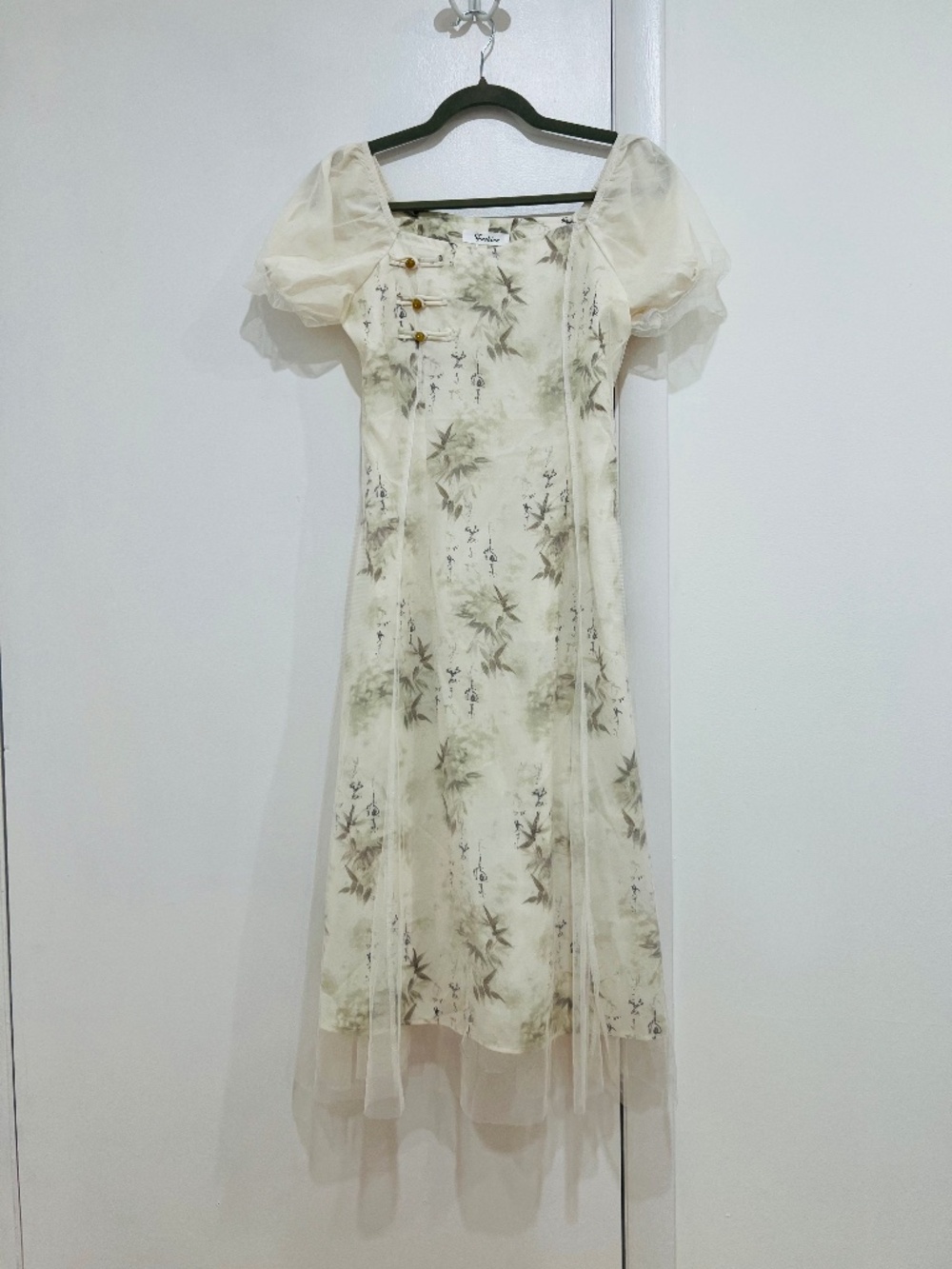NWT Modern Sage Bamboo Print Qipao Fusion Dress | Mesh Puff Sleeve | Chinese M